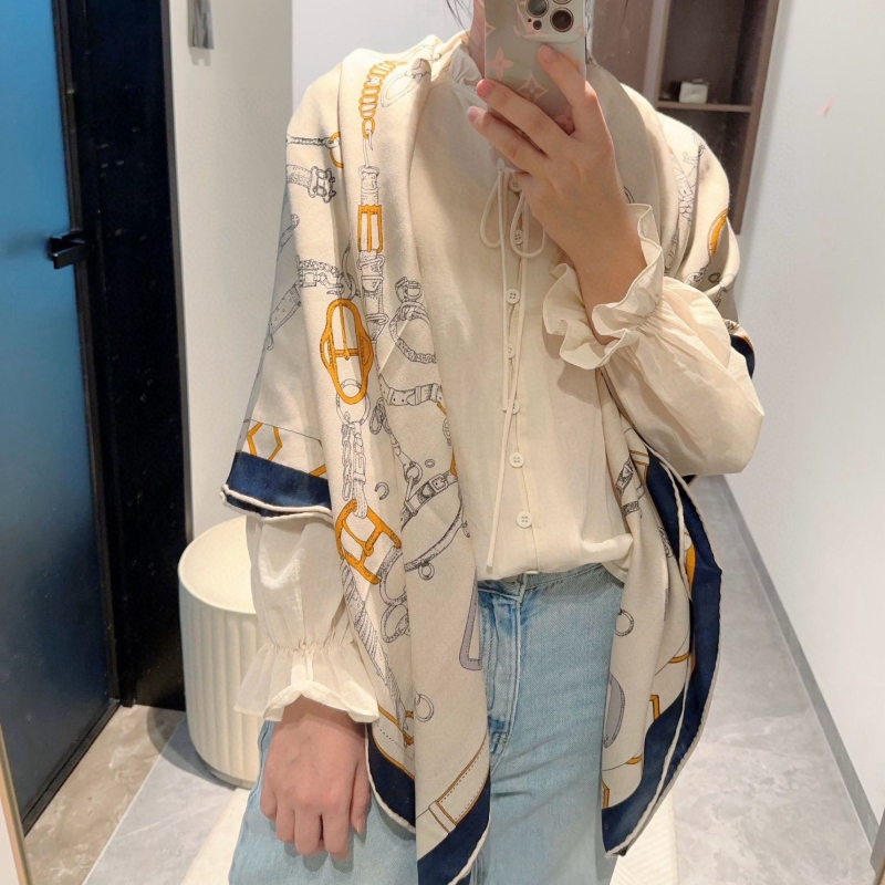 H**mes